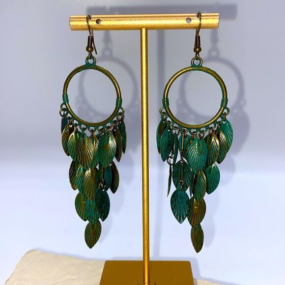 ✨ 🆕 ✨ Bohemian Turquoise & Bronze Leaf Dangle Earrings Antique Finish✨ - Picture 5 of 10